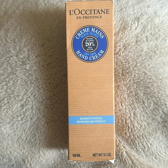 NWT! NEW IN BOX L'occitane Shea Butter Hand Cream for Dry Skin